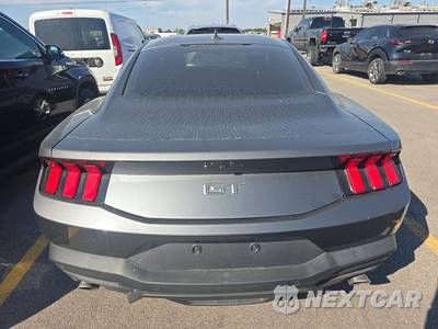 2024 Ford Mustang GT Premium Coupe - zdjęcie 5 z 21 - miniatura
