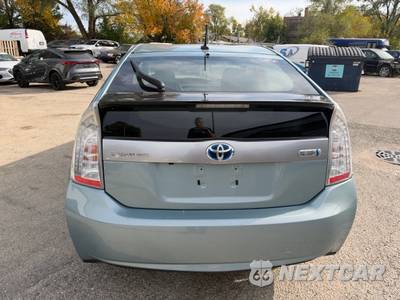 2012 Toyota Prius Plug-In Hybrid - zdjęcie 4 z 12 - miniatura