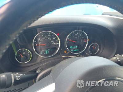 2017 Jeep Wrangler Unlimited Chief Edition - zdjęcie 12 z 24 - miniatura