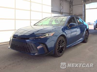 2025 Toyota Camry SE - zdjęcie 1 z 32 - miniatura