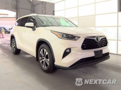 2021 Toyota Highlander XLE - zdjęcie 3 z 24 - miniatura