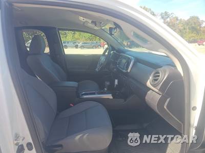 2018 Toyota Tacoma SR5 Extended Cab Long Bed w/Rear Doors - zdjęcie 8 z 18 - miniatura