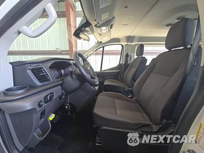2026 Ford Transit Passenger Van XLT Low Roof 148.0" WB - zdjęcie 7 z 26 - miniatura