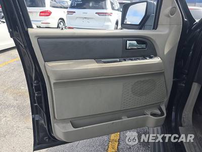 2010 Ford Expedition XLT - zdjęcie 9 z 19 - miniatura
