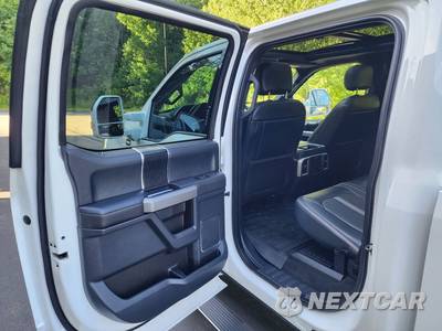2022 Ford Super Duty F-350 Platinum Crew Cab Medium Bed - zdjęcie 7 z 33 - miniatura