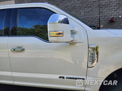 2022 Ford Super Duty F-350 Platinum Crew Cab Medium Bed - zdjęcie 25 z 33 - miniatura