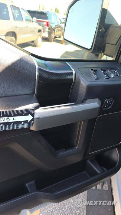 2017 Ford F-150 Raptor Crew Cab Short Bed - zdjęcie 28 z 31 - miniatura