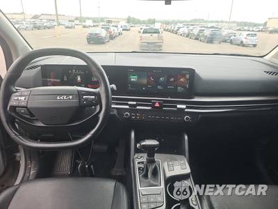 2026 Kia Sportage EX - zdjęcie 9 z 20 - miniatura