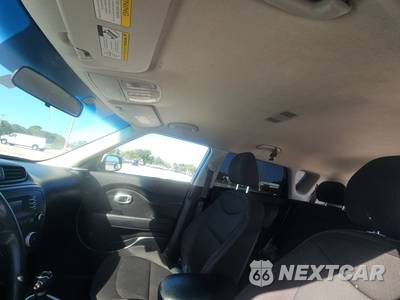 2016 Kia Soul - zdjęcie 17 z 32 - miniatura