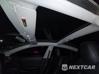 2020 Tesla Model 3 Standard Range - zdjęcie 18 z 34 - miniatura