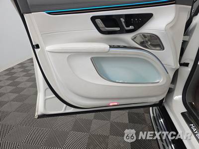 2024 Mercedes-Benz Maybach EQS 680 - zdjęcie 9 z 20 - miniatura