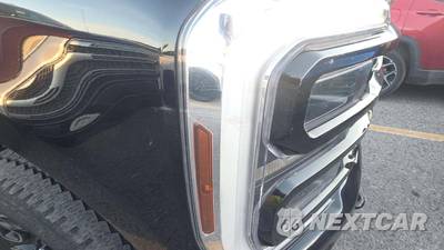 2026 Ford Super Duty F-250 Platinum Crew Cab Medium Bed - zdjęcie 28 z 35 - miniatura