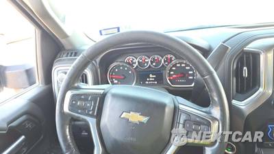 2022 Chevrolet Silverado 3500HD LT Crew Cab Long Bed 1LT DRW - zdjęcie 27 z 29 - miniatura