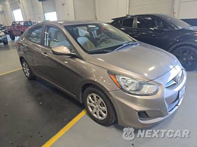 2013 Hyundai Accent GLS Sedan - zdjęcie 3 z 36 - miniatura