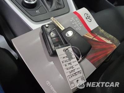 2024 Toyota RAV4 Hybrid LE - zdjęcie 21 z 23 - miniatura
