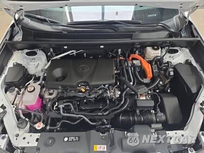 2024 Toyota RAV4 Hybrid LE - zdjęcie 18 z 23 - miniatura