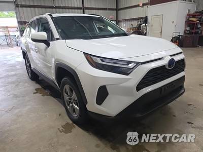 2024 Toyota RAV4 Hybrid LE - zdjęcie 3 z 23 - miniatura