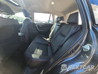 2025 Toyota RAV4 XLE Premium - zdjęcie 13 z 51 - miniatura
