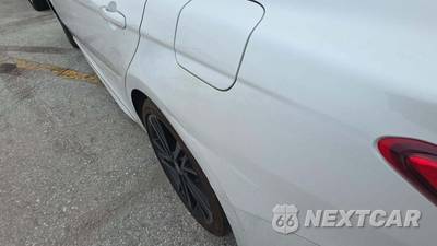 2026 Toyota Camry XSE - zdjęcie 33 z 35 - miniatura