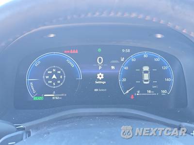 2026 Toyota Camry XSE - zdjęcie 12 z 35 - miniatura