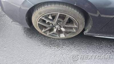 2024 Honda Civic Hatchback Sport Touring - zdjęcie 23 z 30 - miniatura