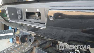 2018 Chevrolet Silverado 2500HD LTZ Crew Cab Medium Bed 1LZ - zdjęcie 21 z 24 - miniatura