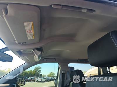 2018 Chevrolet Silverado 2500HD LTZ Crew Cab Medium Bed 1LZ - zdjęcie 17 z 24 - miniatura