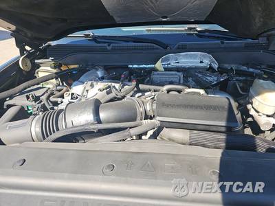 2018 Chevrolet Silverado 2500HD LTZ Crew Cab Medium Bed 1LZ - zdjęcie 15 z 24 - miniatura