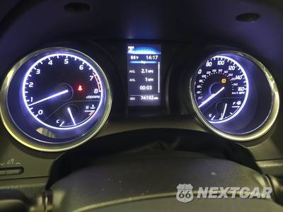 2020 Toyota Camry SE - zdjęcie 12 z 20 - miniatura