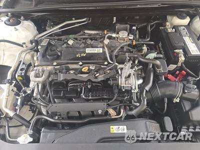 2020 Toyota Camry SE - zdjęcie 15 z 20 - miniatura