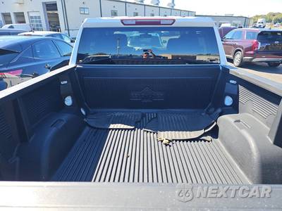 2019 Chevrolet Silverado 1500 LT Crew Cab Short Bed 1LT - zdjęcie 16 z 20 - miniatura