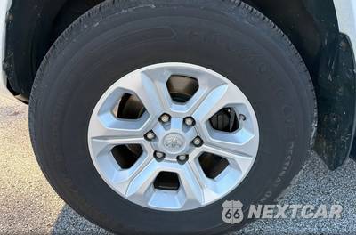 2014 Toyota 4Runner SR5 Premium - zdjęcie 27 z 31 - miniatura