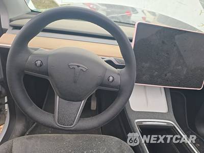 2023 Tesla Model Y Long Range - zdjęcie 10 z 35 - miniatura