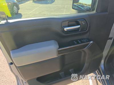 2020 Chevrolet Silverado 1500 LT Crew Cab Short Bed 1LT - zdjęcie 9 z 37 - miniatura