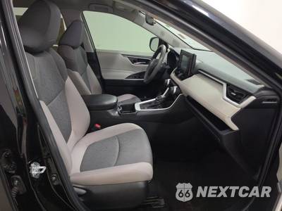 2022 Toyota RAV4 XLE - zdjęcie 8 z 41 - miniatura