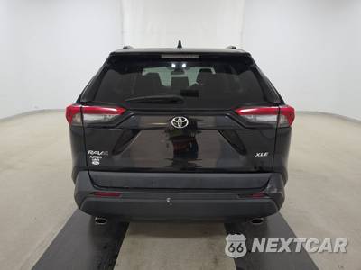 2022 Toyota RAV4 XLE - zdjęcie 5 z 41 - miniatura