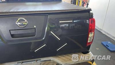 2011 Nissan Frontier SL Crew Cab Medium Bed - zdjęcie 31 z 42 - miniatura