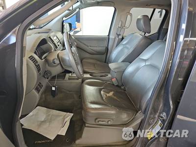 2011 Nissan Frontier SL Crew Cab Medium Bed - zdjęcie 7 z 42 - miniatura