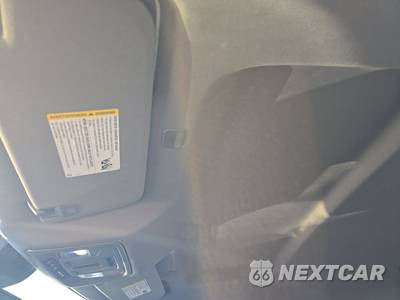 2023 Chevrolet Silverado 1500 LTZ Crew Cab Short Bed 1LZ - zdjęcie 18 z 35 - miniatura
