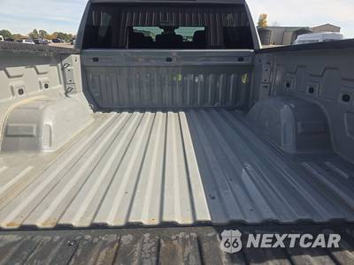 2024 Chevrolet Silverado 1500 LT Crew Cab Short Bed 2FL - zdjęcie 16 z 34 - miniatura