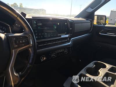 2023 Chevrolet Silverado 1500 LT Crew Cab Short Bed 1LT - zdjęcie 11 z 32 - miniatura