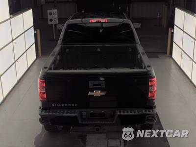 2018 Chevrolet Silverado 1500 Custom Crew Cab Short Bed 1CX - zdjęcie 5 z 34 - miniatura