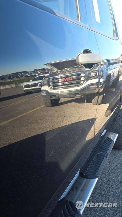 2018 Chevrolet Silverado 1500 Custom Crew Cab Short Bed 1CX - zdjęcie 32 z 34 - miniatura