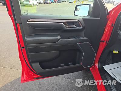 2025 Chevrolet Silverado 1500 LT Crew Cab Short Bed 2FL - zdjęcie 9 z 27 - miniatura