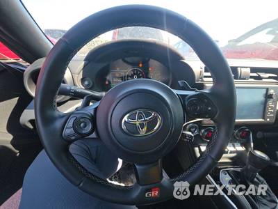 2023 Toyota GR86 Premium - zdjęcie 10 z 22 - miniatura