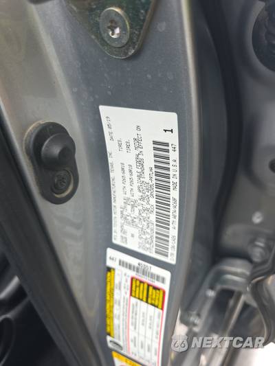 2019 Toyota Tacoma Limited Crew Cab Medium Bed - zdjęcie 14 z 28 - miniatura