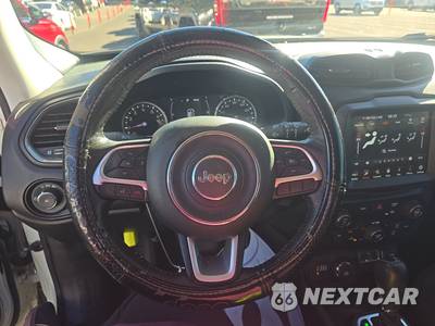 2023 Jeep Renegade Latitude - zdjęcie 10 z 30 - miniatura
