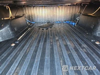 2015 Toyota Tacoma Extended Cab Medium Bed w/Rear Doors - zdjęcie 16 z 39 - miniatura