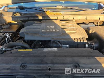 2018 Nissan TITAN PRO-4X Crew Cab Short Bed - zdjęcie 15 z 39 - miniatura