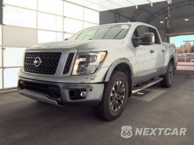 2018 Nissan TITAN PRO-4X Crew Cab Short Bed - zdjęcie 1 z 39 - miniatura